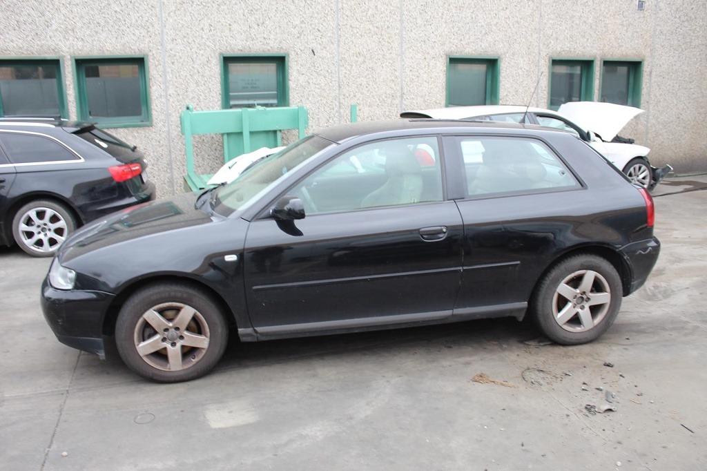 AUDI A3 1.9 D 66KW 5M 3P (2001) RICAMBIO USATO 