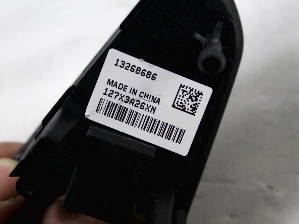 MULTIFUNKCIJSKI VOLAN OEM N. 13268686 ORIGINAL REZERVNI DEL OPEL ASTRA J P10 5P/3P/SW (2010 - 2015) DIESEL LETNIK 2014