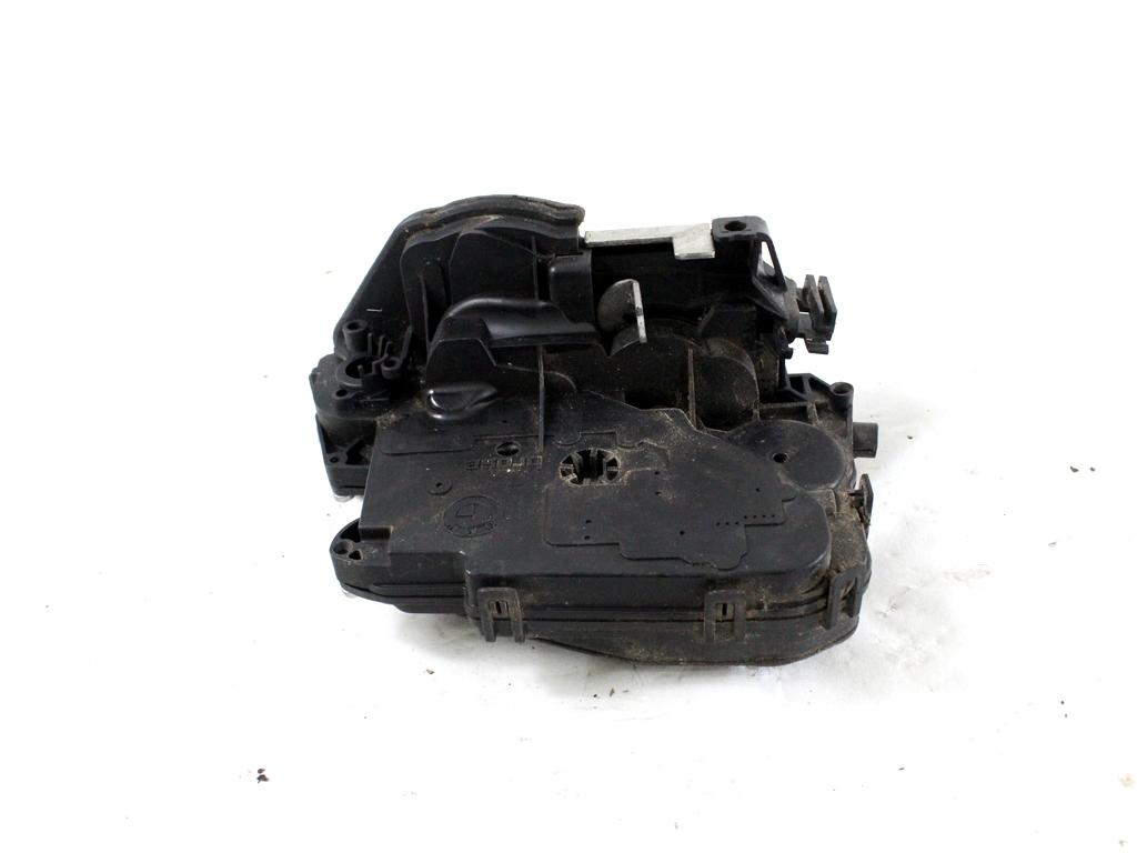 CENTRALNA KLJUCAVNICA ZADJIH LEVIH VRAT OEM N. 7229467 ORIGINAL REZERVNI DEL BMW SERIE 3 BER/SW/COUPE/CABRIO E90/E91/E92/E93 LCI R (2009 - 2012) DIESEL LETNIK 2010