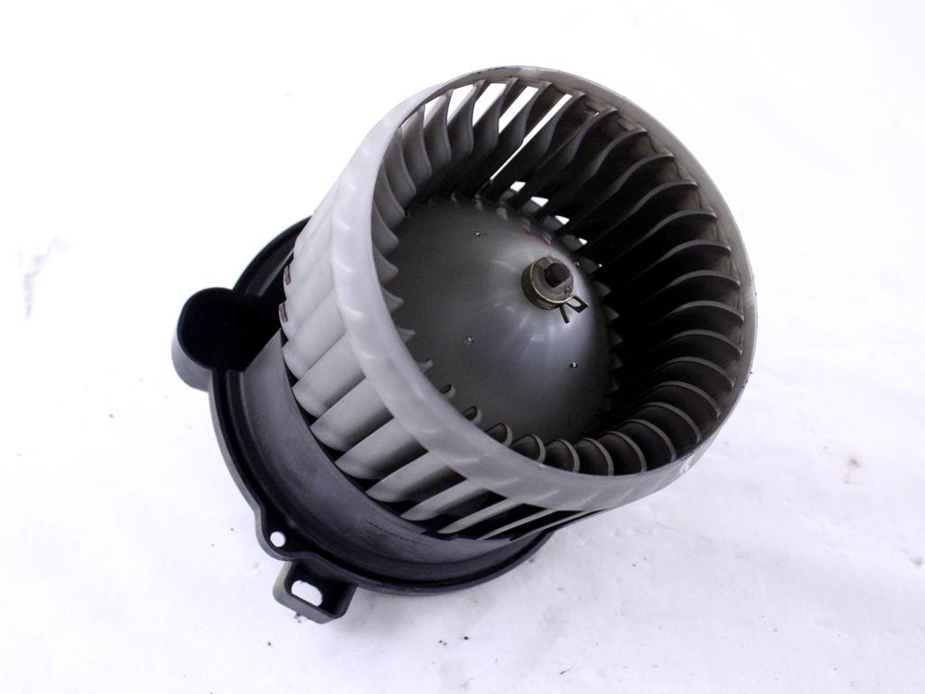 VENTILATOR  KABINE  OEM N. A4548200642 ORIGINAL REZERVNI DEL SMART FORFOUR 454 MK1 (2004 - 2006) BENZINA LETNIK 2005