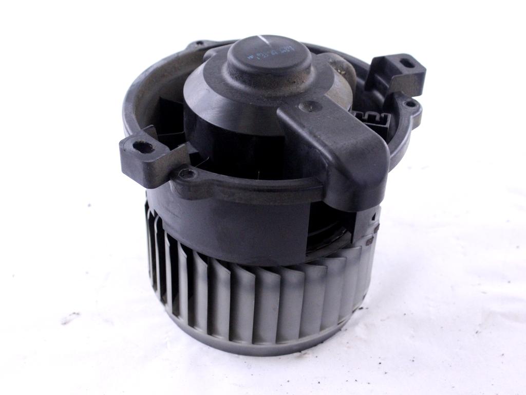 VENTILATOR  KABINE  OEM N. A4548200642 ORIGINAL REZERVNI DEL SMART FORFOUR 454 MK1 (2004 - 2006) BENZINA LETNIK 2005