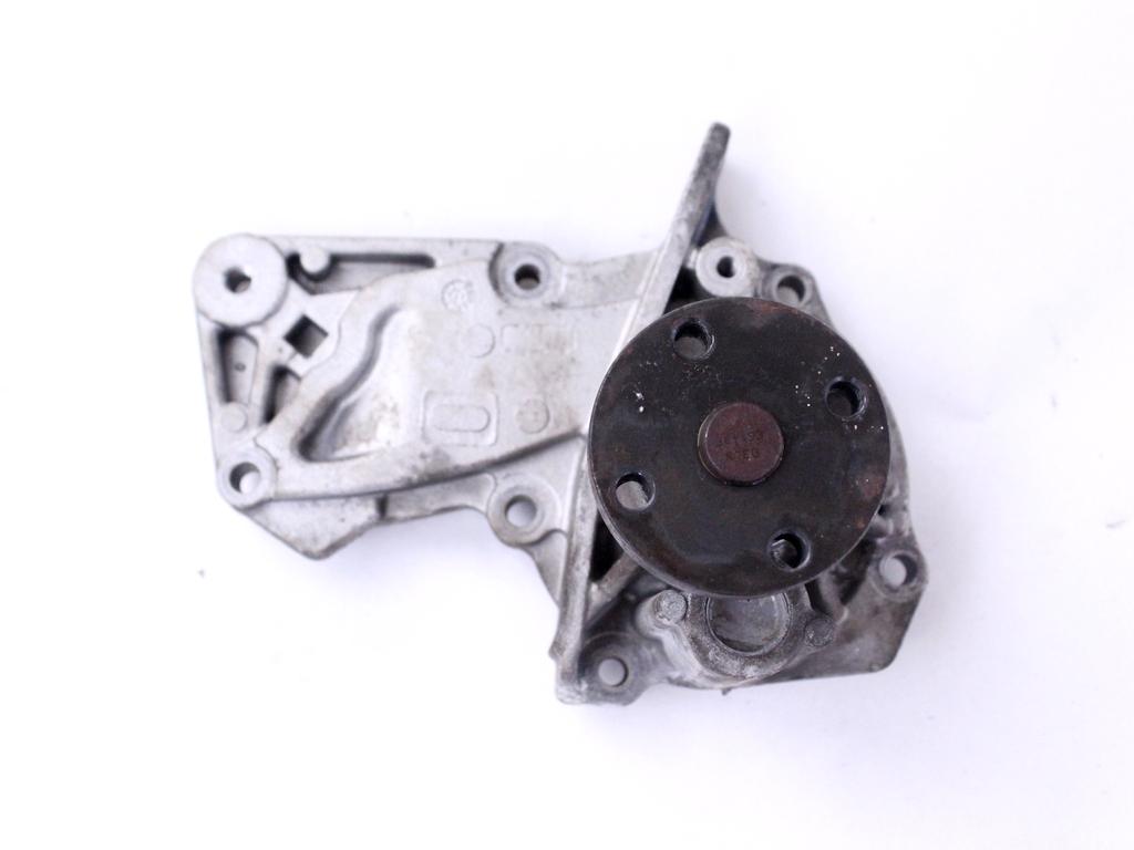 VODNA CRPALKA  OEM N. 1778516 ORIGINAL REZERVNI DEL FORD FIESTA CB1 CNN MK6 (09/2008 - 11/2012) BENZINA LETNIK 2010