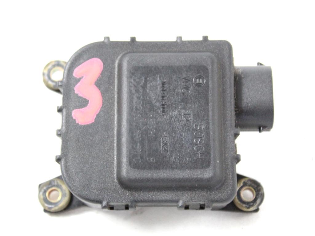 MOTORCEK OGREVANJA OEM N. 8D2820511C ORIGINAL REZERVNI DEL AUDI A3 MK1R 8L 8L1 3P/5P (2000 - 2003) DIESEL LETNIK 2001