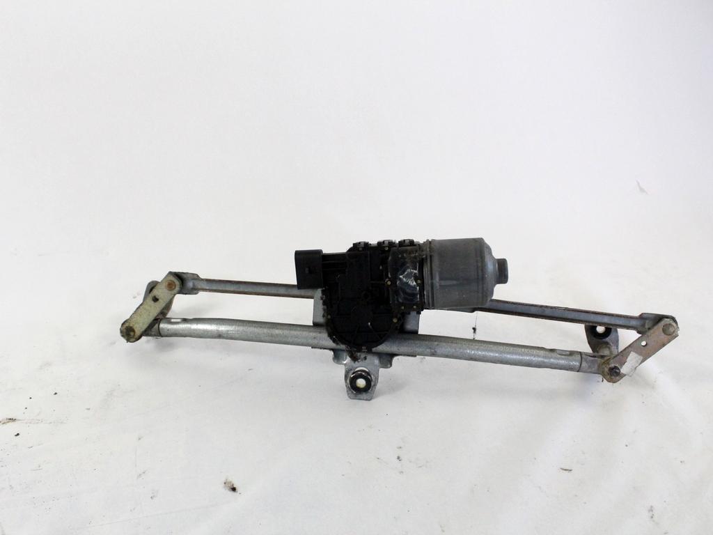 MOTORCEK PREDNJIH BRISALCEV OEM N. 1J0955325A ORIGINAL REZERVNI DEL AUDI A3 MK1R 8L 8L1 3P/5P (2000 - 2003) DIESEL LETNIK 2001