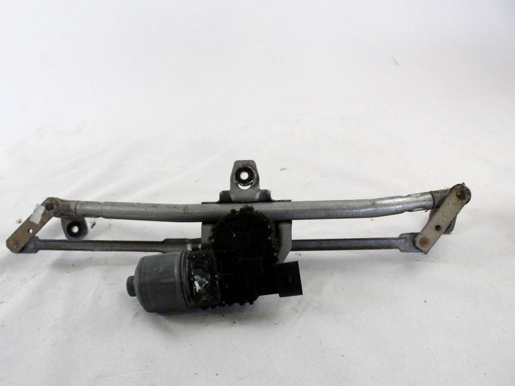 MOTORCEK PREDNJIH BRISALCEV OEM N. 1J0955325A ORIGINAL REZERVNI DEL AUDI A3 MK1R 8L 8L1 3P/5P (2000 - 2003) DIESEL LETNIK 2001