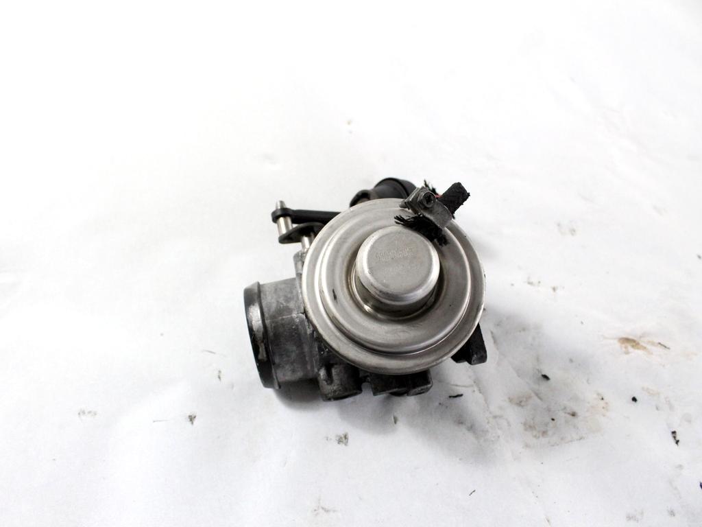 EGR VENTIL   OEM N. 038131501E ORIGINAL REZERVNI DEL AUDI A3 MK1R 8L 8L1 3P/5P (2000 - 2003) DIESEL LETNIK 2001