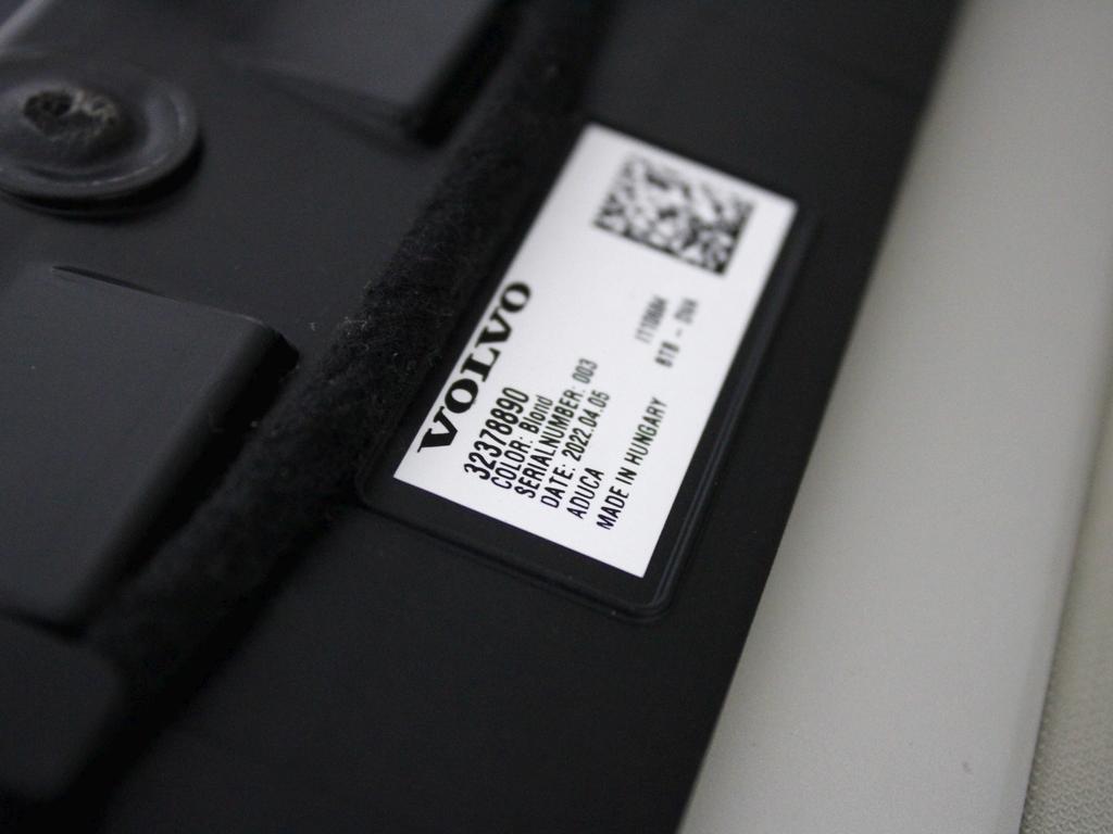 POMICNO PANORAMSKO OKNO  OEM N. 32378890 ORIGINAL REZERVNI DEL VOLVO XC40 536 R (DAL 2022)BENZINA LETNIK 2022