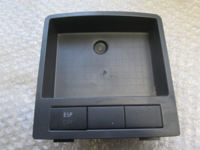 PREDAL ZA DOKUMENTE OEM N. 1T1857368 ORIGINAL REZERVNI DEL VOLKSWAGEN TOURAN 1T1 MK1 (2003 - 11/2006) DIESEL LETNIK 2004