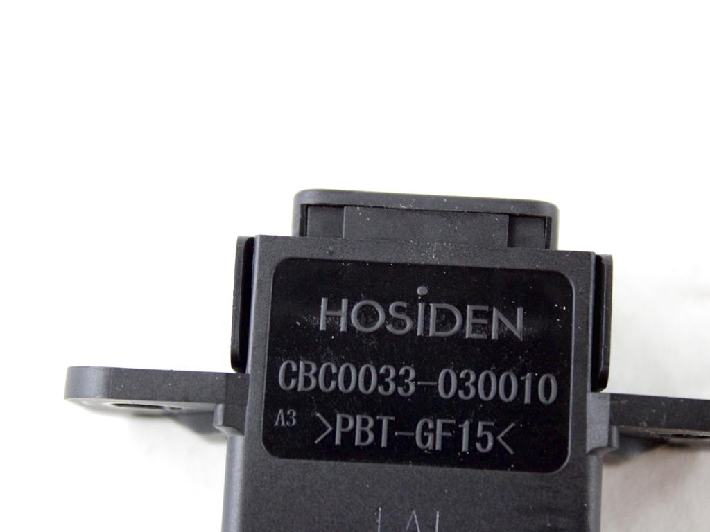 USB / AUX OEM N. 253315NA1A ORIGINAL REZERVNI DEL NISSAN JUKE F16 (DAL 2019)BENZINA LETNIK 2021
