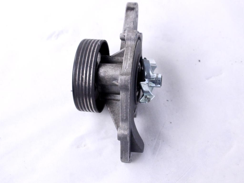 VODNA CRPALKA  OEM N. Q0004681V002000000 ORIGINAL REZERVNI DEL SMART FORTWO CITY-COUPE CABRIO 450 MK1 (1998 - 2007) DIESEL LETNIK 2004