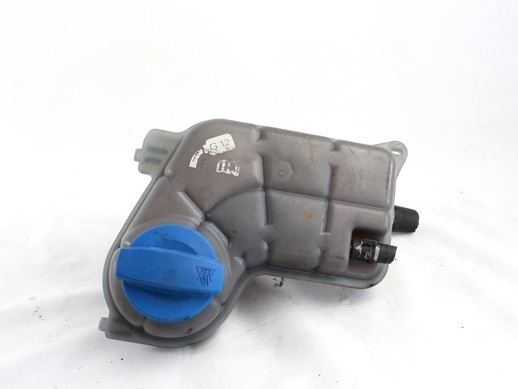 HLADILNA VODA ZA RADIJATORJE OEM N. 8E0121403 ORIGINAL REZERVNI DEL AUDI A4 B6 8E2 8E5 BER/SW (2001 - 2005) DIESEL LETNIK 2002