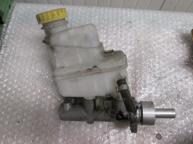ZAVORNI CILINDER OEM N. 77362405 ORIGINAL REZERVNI DEL LANCIA Y YPSILON 843 (2003-2006) DIESEL LETNIK 2005