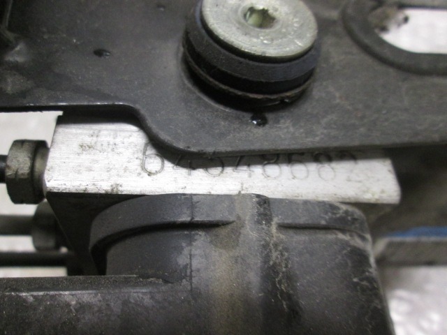 ABS AGREGAT S PUMPO OEM N. 54084694D ORIGINAL REZERVNI DEL LANCIA Y YPSILON 843 (2003-2006) DIESEL LETNIK 2005