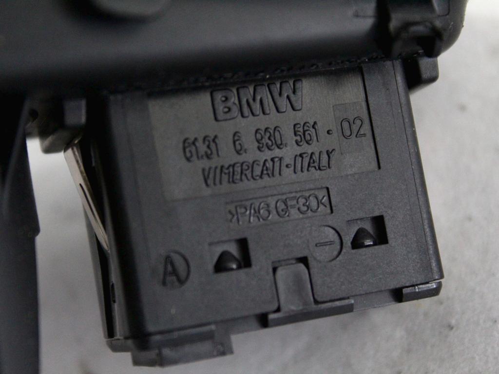 USB / AUX OEM N. 61316930561 ORIGINAL REZERVNI DEL BMW SERIE 1 BER/COUPE/CABRIO E81/E82/E87/E88 (2003 - 2007) DIESEL LETNIK 2006