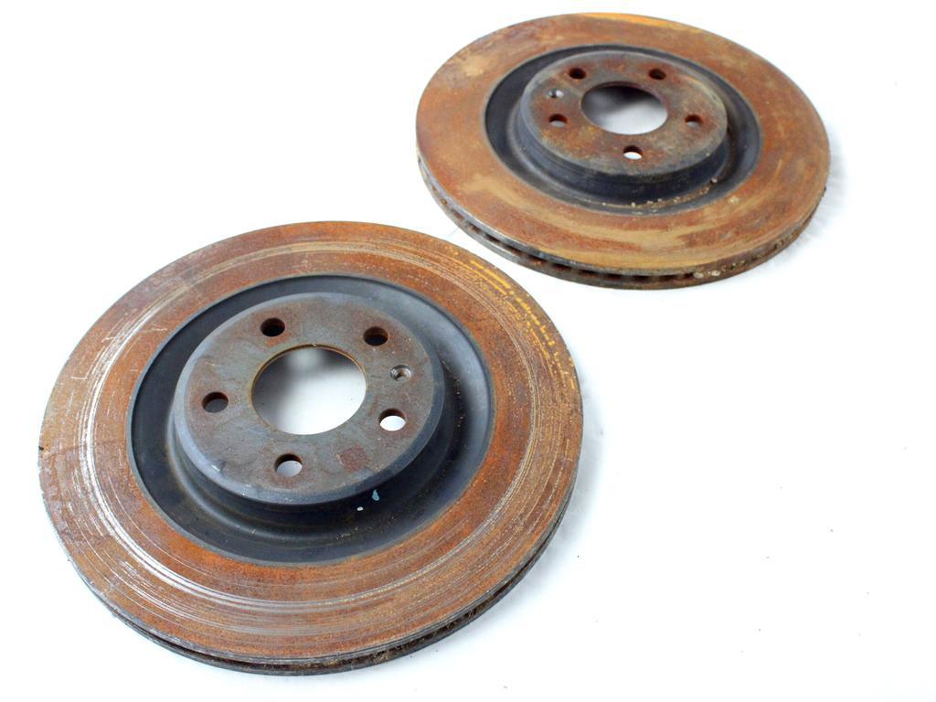 ZADNJI ZAVORNI DISKI OEM N. 143155 COPPIA DISCHI FRENO POSTERIORI  ORIGINAL REZERVNI DEL AUDI Q5 80A R (DAL 2021)IBRIDO (ELETRICO-BENZINA) LETNIK 2022