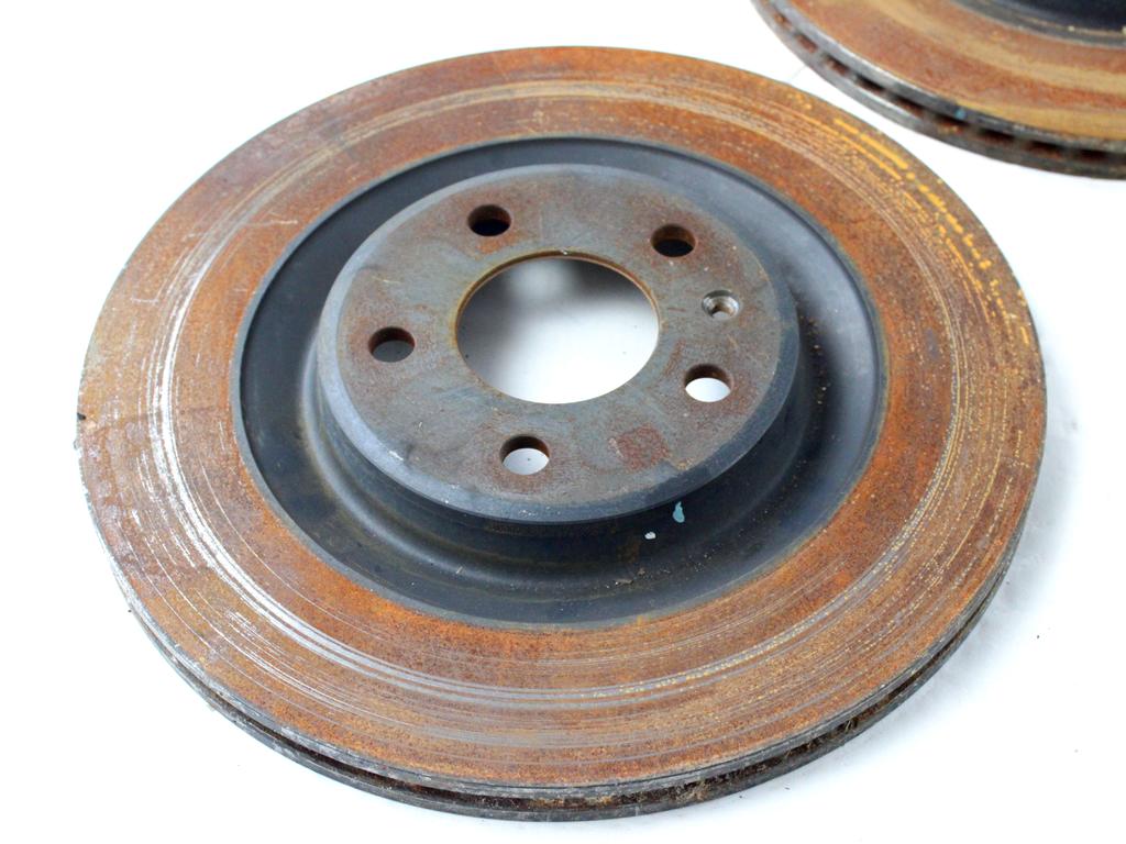 ZADNJI ZAVORNI DISKI OEM N. 143155 COPPIA DISCHI FRENO POSTERIORI  ORIGINAL REZERVNI DEL AUDI Q5 80A R (DAL 2021)IBRIDO (ELETRICO-BENZINA) LETNIK 2022