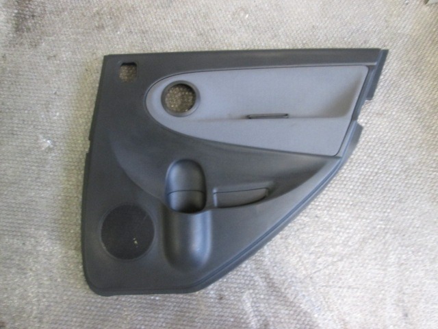 VRATNI PANEL OEM N. PNPDTDHTREVISMK2BR5P ORIGINAL REZERVNI DEL DAIHATSU TREVIS MK2 (2004 - 2010) BENZINA LETNIK 2009