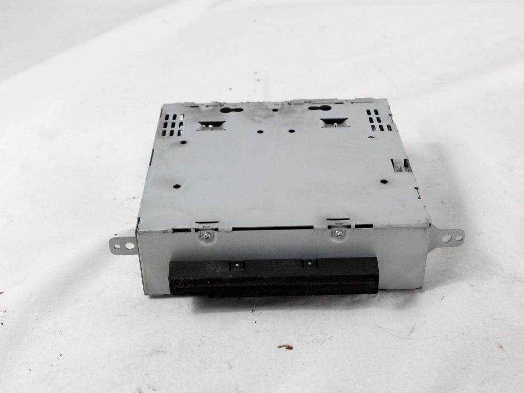 RADIO CD / OJACEVALNIK / IMETNIK HIFI OEM N. 31260058 ORIGINAL REZERVNI DEL VOLVO XC90 275 MK1 (2002 - 2014)DIESEL LETNIK 2008