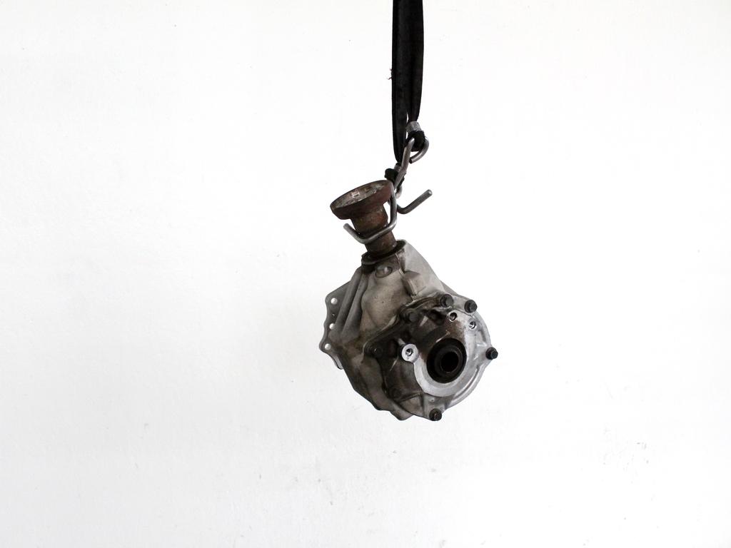 4X4 REDUKTOR OEM N. 30700016 ORIGINAL REZERVNI DEL VOLVO XC90 275 MK1 (2002 - 2014)DIESEL LETNIK 2008
