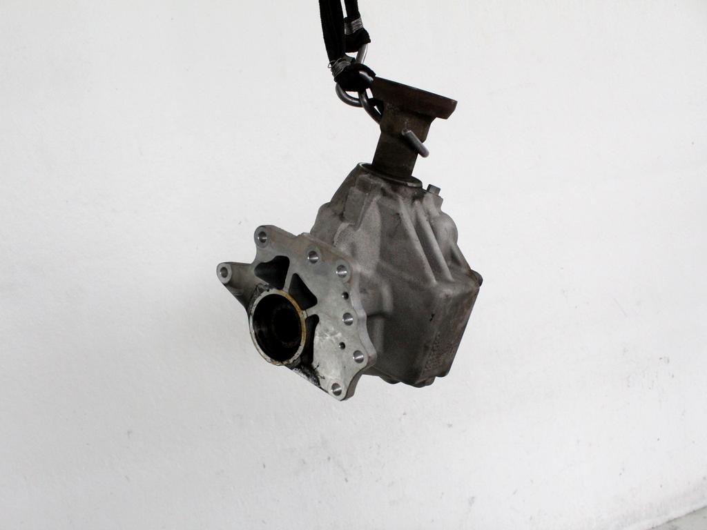 4X4 REDUKTOR OEM N. 30700016 ORIGINAL REZERVNI DEL VOLVO XC90 275 MK1 (2002 - 2014)DIESEL LETNIK 2008
