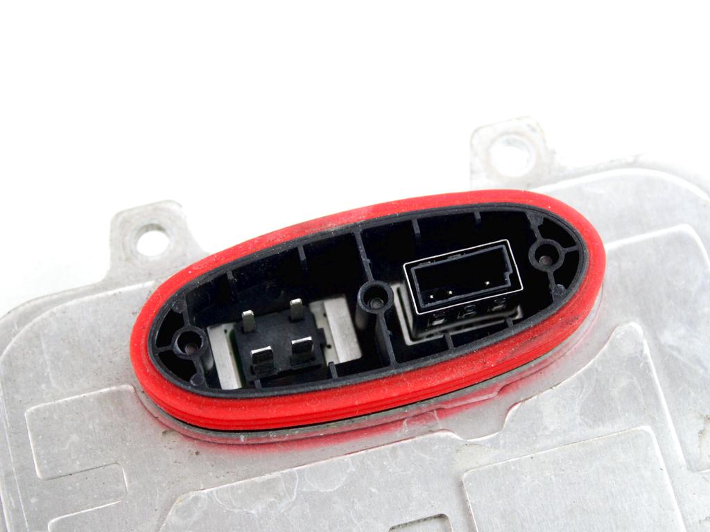 RACUNALNIK KSENONSKIH ZAROMETOV OEM N. 63117248050 ORIGINAL REZERVNI DEL BMW X5 E70 LCI (2010-2013)DIESEL LETNIK 2012