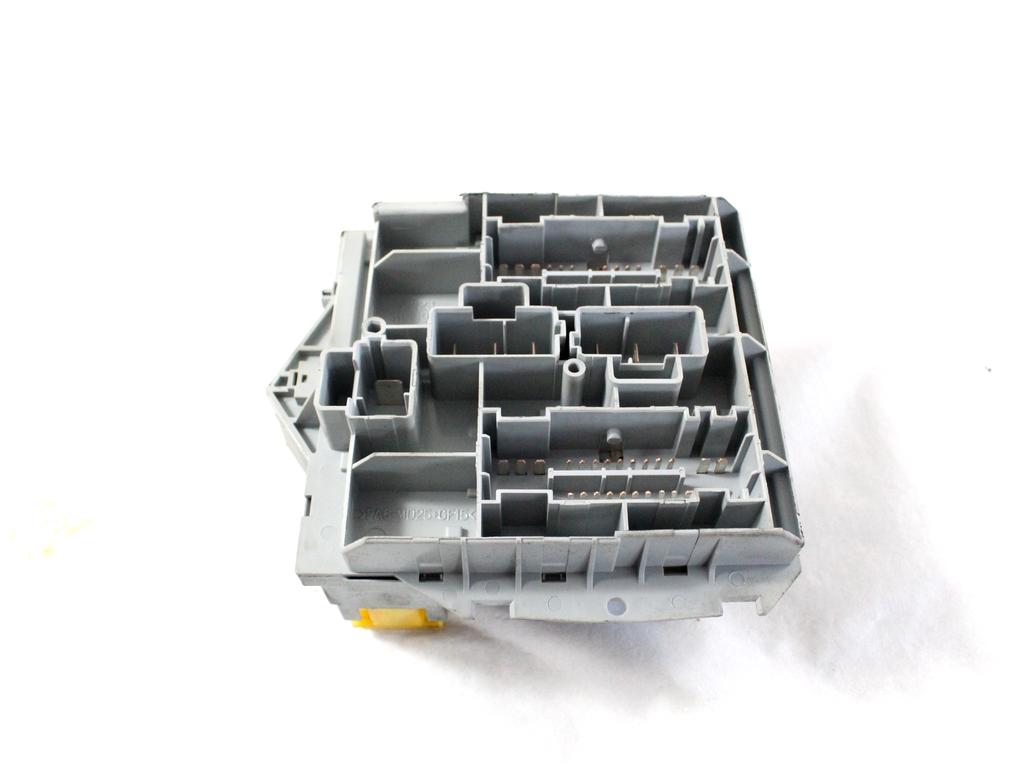 VAROVALKE/RELE' OEM N. 50510968 ORIGINAL REZERVNI DEL ALFA ROMEO 159 939 BER/SW (2005 - 2013) DIESEL LETNIK 2010