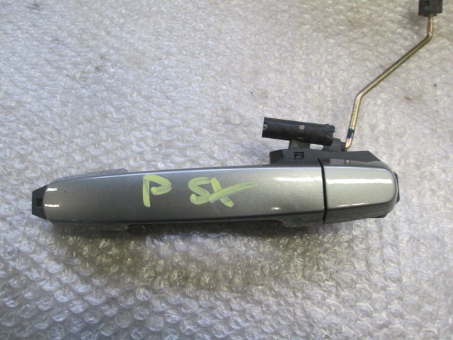 ZUNANJA KLJUKA ZADNJA LEVA VRATA OEM N. 741100021 ORIGINAL REZERVNI DEL DR 5 (2007 - 07/2014) BENZINA/GPL LETNIK 2008