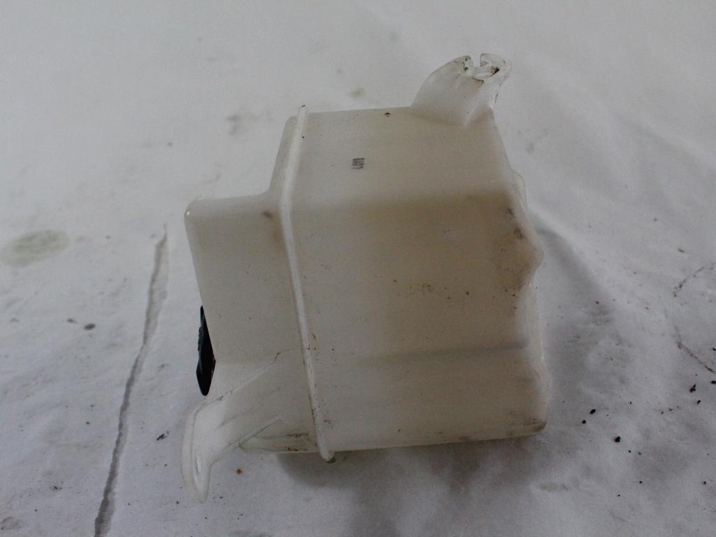 HLADILNA VODA ZA RADIJATORJE OEM N. 254301P000 ORIGINAL REZERVNI DEL KIA VENGA YN (2010 - 2019)DIESEL LETNIK 2016