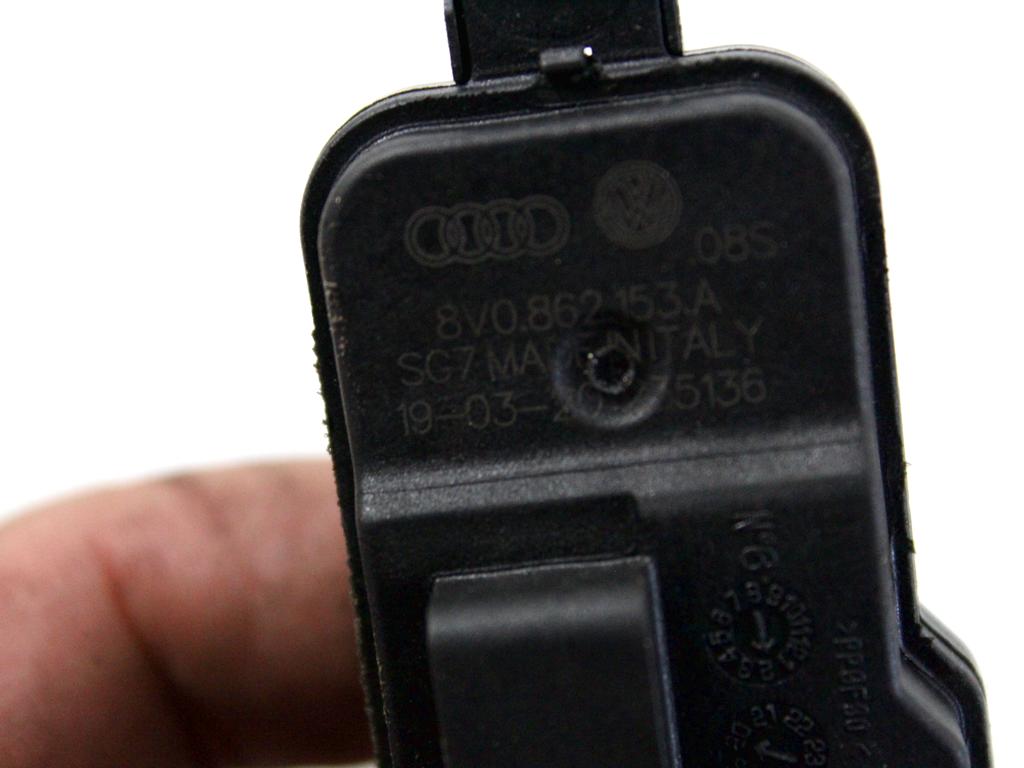 LOPUTA AKTUATORJA OEM N. 8V0862153A ORIGINAL REZERVNI DEL AUDI A6 C7 BER/SW/ALLROAD (2011 - 2018)DIESEL LETNIK 2013
