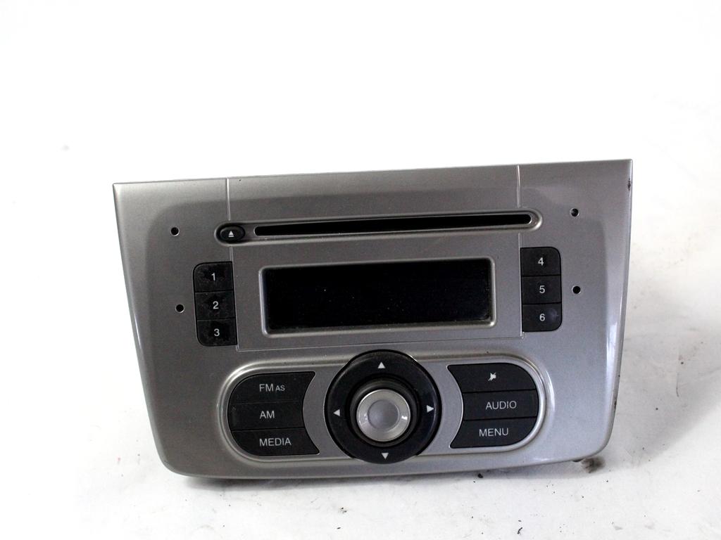 RADIO CD / OJACEVALNIK / IMETNIK HIFI OEM N. 156091908 ORIGINAL REZERVNI DEL ALFA ROMEO MITO 955 (2008 - 2018) BENZINA/GPL LETNIK 2010