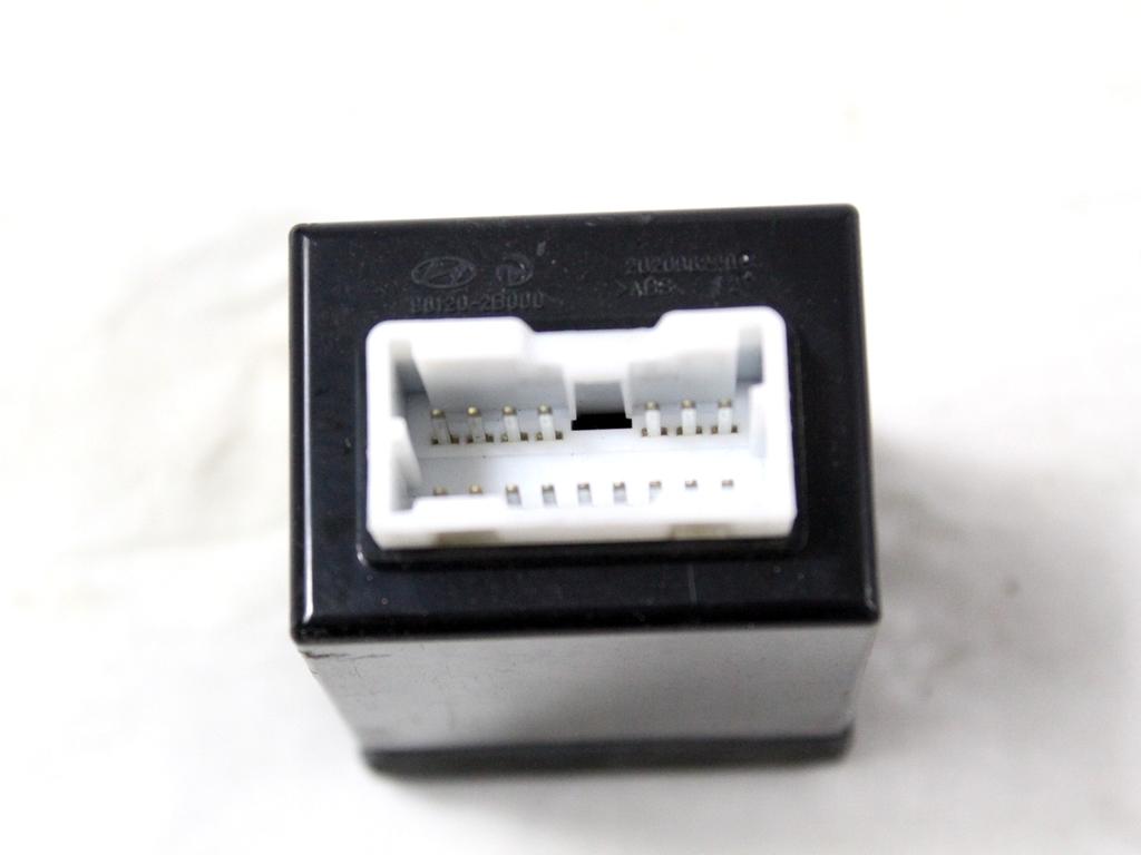 USB / AUX OEM N. 96120-2B000 ORIGINAL REZERVNI DEL HYUNDAI SANTA FE CM MK2 (2006 - 2012)DIESEL LETNIK 2011