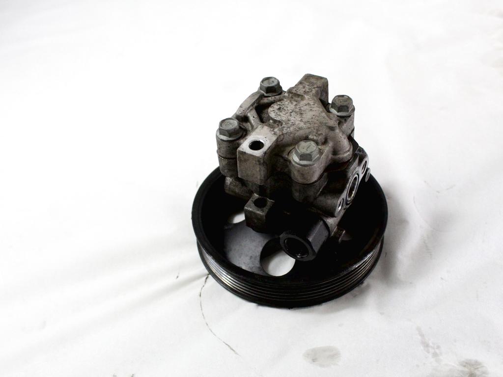 SERVO CRPALKA  OEM N. 571002P010 ORIGINAL REZERVNI DEL HYUNDAI SANTA FE CM MK2 (2006 - 2012)DIESEL LETNIK 2011