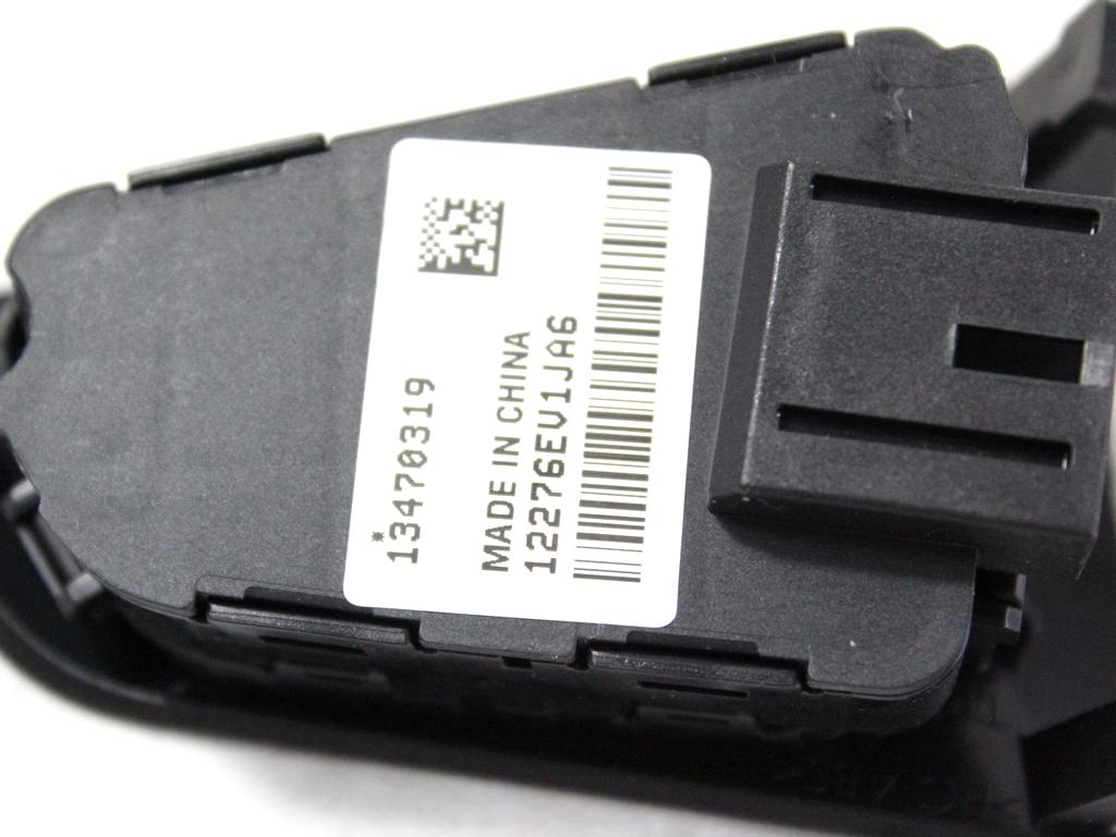 MULTIFUNKCIJSKI VOLAN OEM N. 13470319 ORIGINAL REZERVNI DEL OPEL ASTRA K B16 5P/3P/SW (2015 - 2021)DIESEL LETNIK 2017