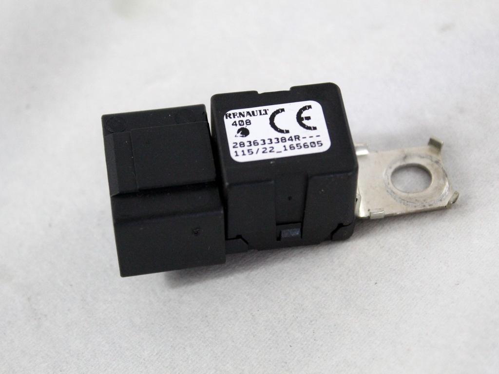 RELE' OEM N. 283633384R ORIGINAL REZERVNI DEL RENAULT CLIO B7 SCE MK5 (DAL 2019)IBRIDO (ELETRICO-BENZINA) LETNIK 2022