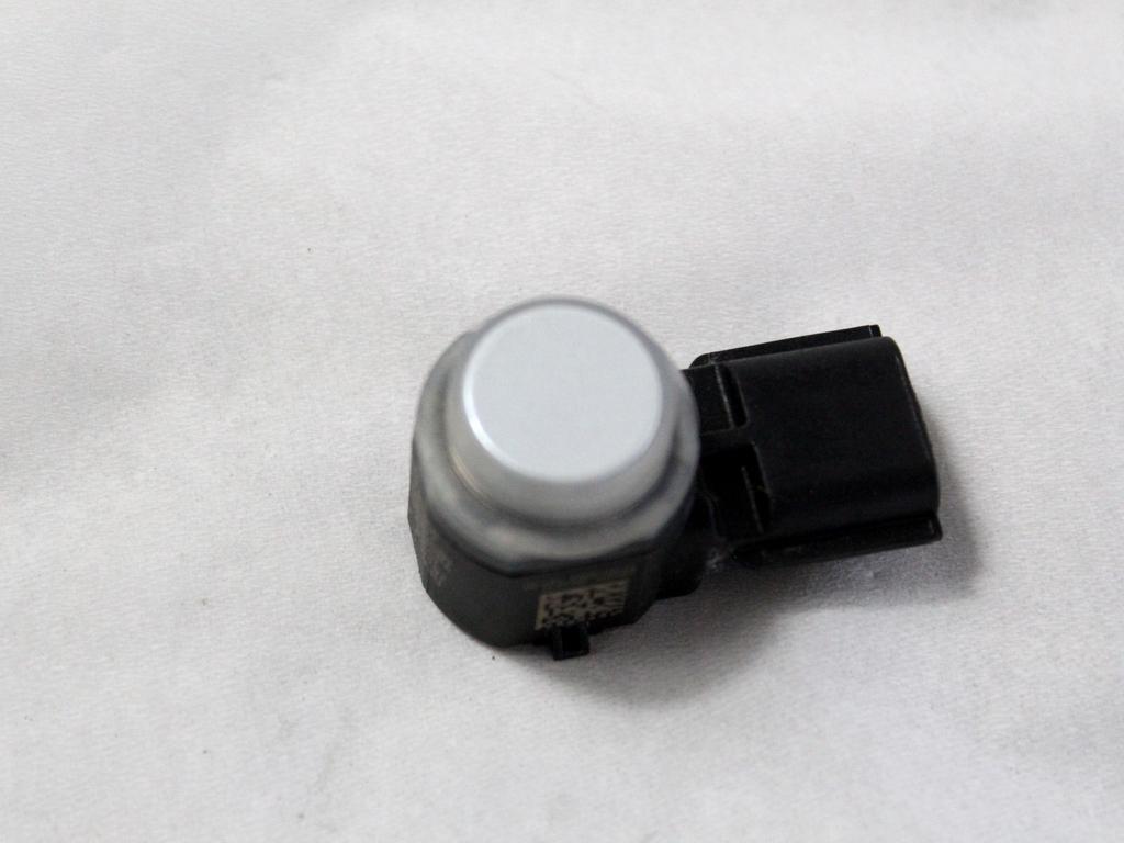PARKIRNI SENZORJI OEM N. 284423387R ORIGINAL REZERVNI DEL RENAULT CLIO B7 SCE MK5 (DAL 2019)IBRIDO (ELETRICO-BENZINA) LETNIK 2022