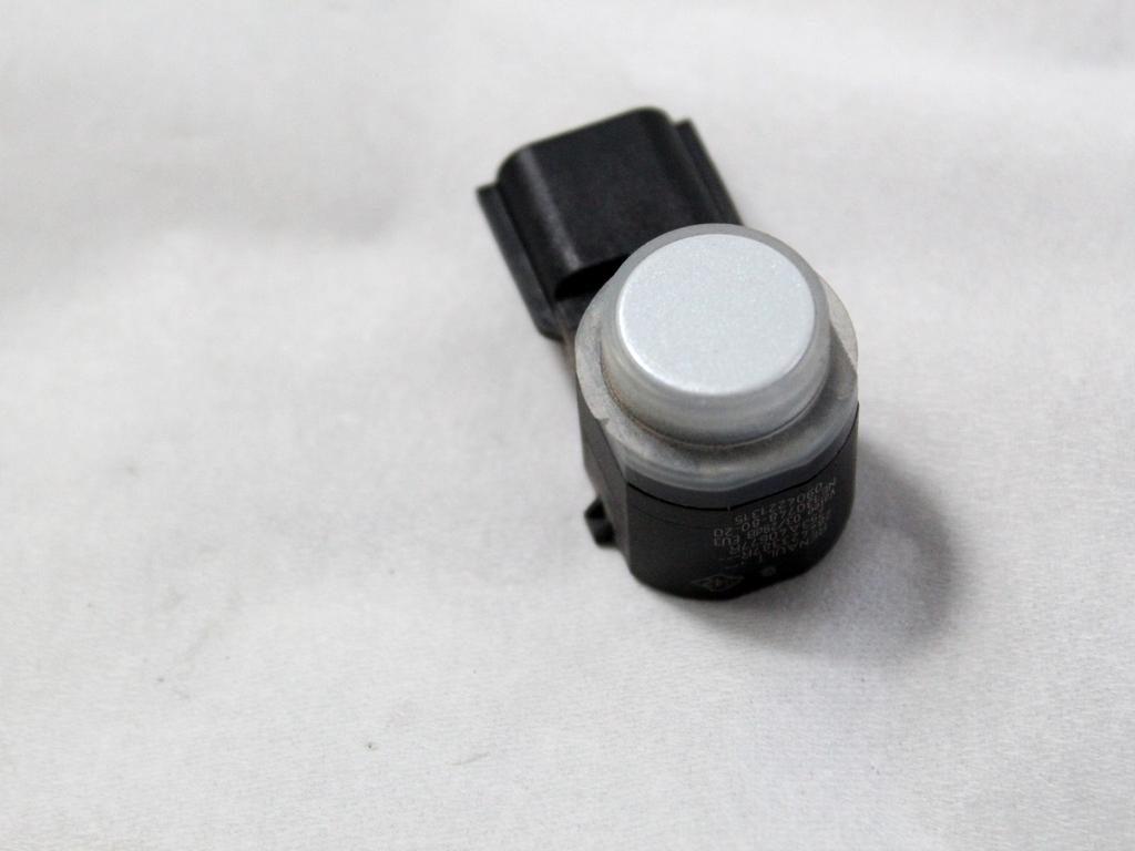 PARKIRNI SENZORJI OEM N. 284423387R ORIGINAL REZERVNI DEL RENAULT CLIO B7 SCE MK5 (DAL 2019)IBRIDO (ELETRICO-BENZINA) LETNIK 2022