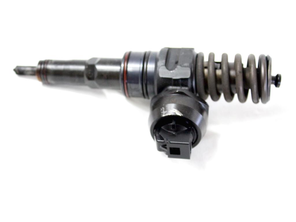 INJEKTORJI DIESEL OEM N. 038130073BA ORIGINAL REZERVNI DEL AUDI A4 B6 8E2 8E5 BER/SW (2001 - 2005) DIESEL LETNIK 2002