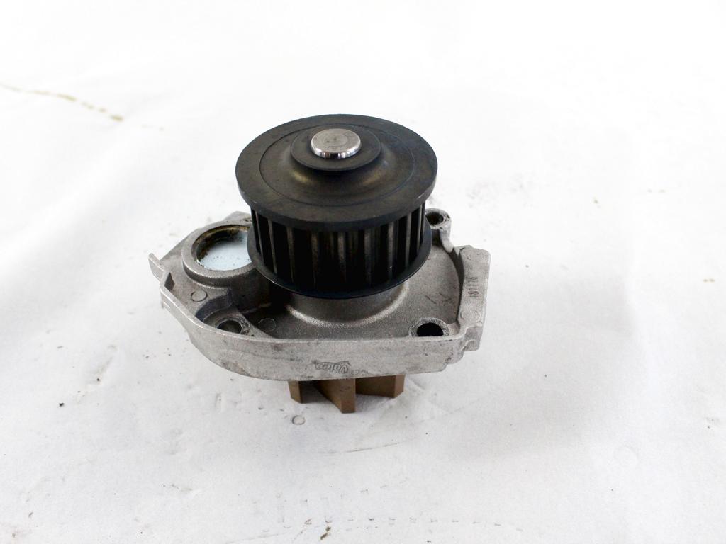 VODNA CRPALKA  OEM N. 55284051 ORIGINAL REZERVNI DEL FIAT 500 CINQUECENTO 312 MK3 (2007 - 2015) BENZINA LETNIK 2013