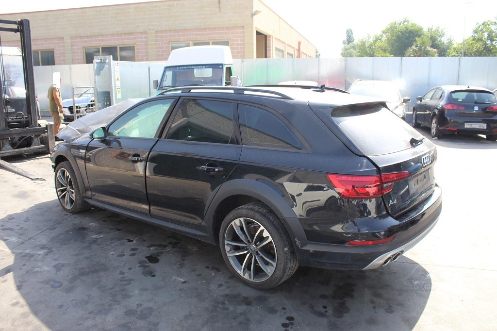 AUDI A4 ALLROAD SW 3.0 D 4X4 160KW AUT 5P (2017) RICAMBI IN MAGAZZINO TELAIO IN PIAZZALE 