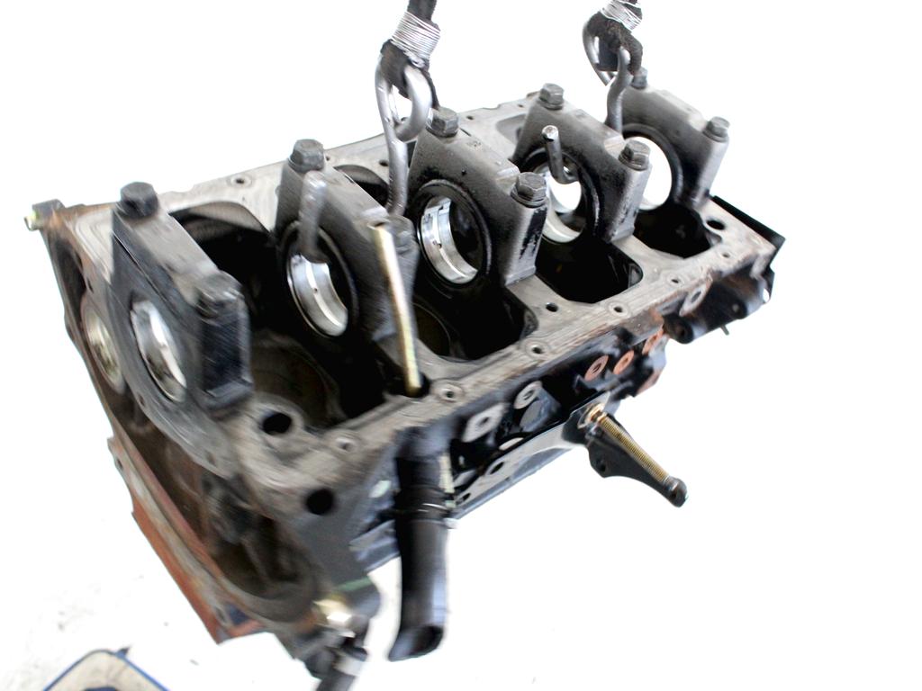 1S4Q-6015-CA MONOBLOCCO MOTORE FORD FOCUS 1.8 85KW 5P D 5M (2001) RICAMBIO USATO