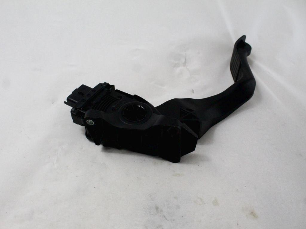 9835904480 PEDALE ACCELERATORE OPEL CROSSLAND 1.2 B 61KW 5M 5P (2022) RICAMBIO USATO