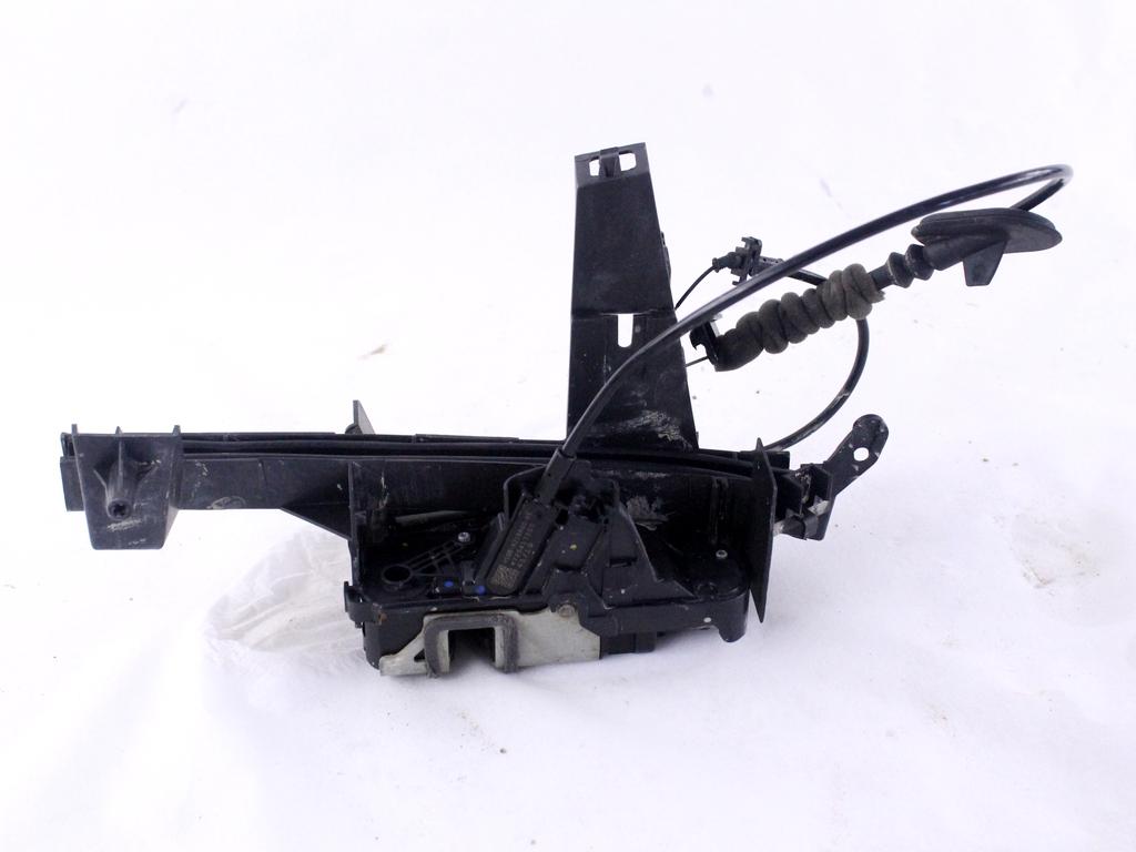 2342583 CHIUSURA SERRATURA PORTA ANTERIORE DESTRA FORD FIESTA 1.1 G 55KW 5M 5P (2019) RICAMBIO USATO H1BB-A219A64-KG