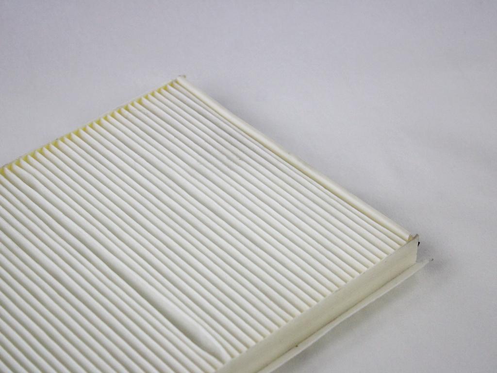 4541546 FILTRO ARIA ABITACOLO ANTIPOLLINE SAAB 9-5 2.0 110KW 5P B (2000) RICAMBIO NUOVO