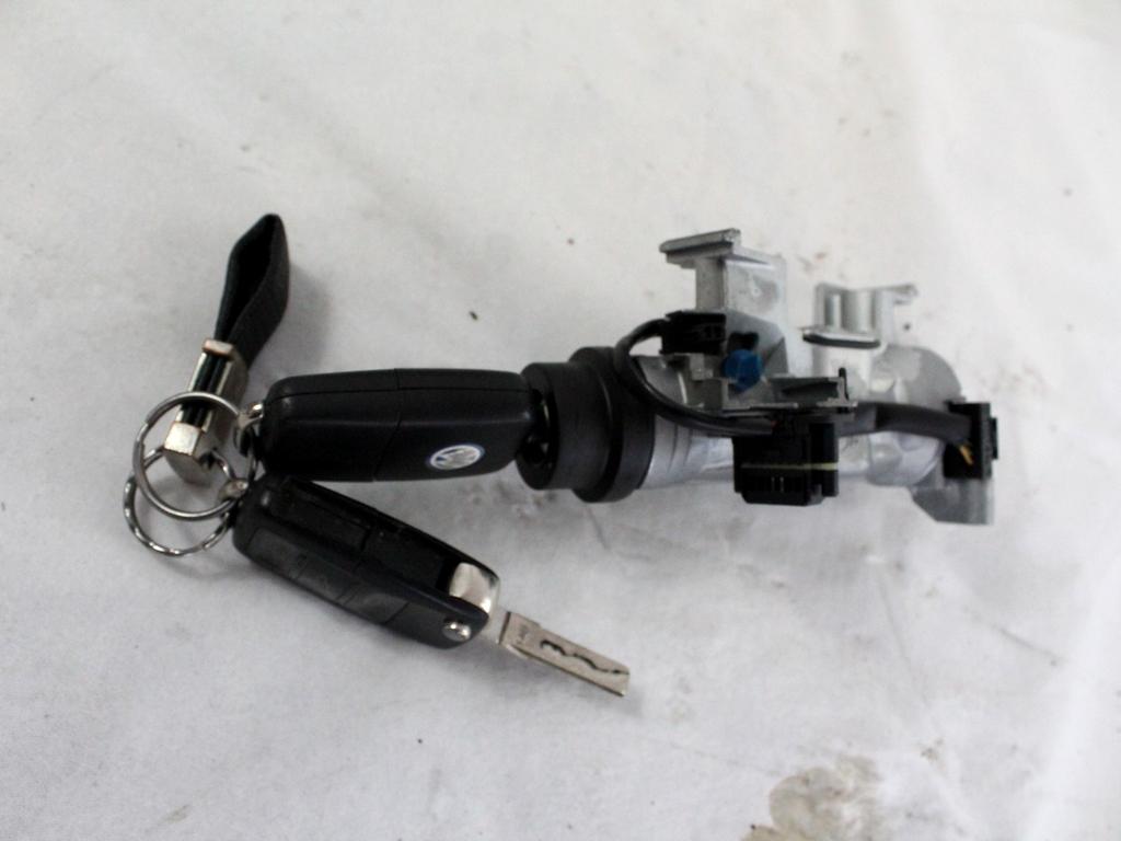 03C906056CB KIT ACCENSIONE AVVIAMENTO VOLKSWAGEN GOLF 5 1.6 B 85KW 6M 3P (2005) RICAMBIO USATO CON CENTRALINA MOTORE, QUADRO STRUMENTI, BLOCCHETTI ACCENSIONE APERTURA CON DOPPIA CHIAVE 0261S02150 1K0905851B 1K0937049N 1K0920861L