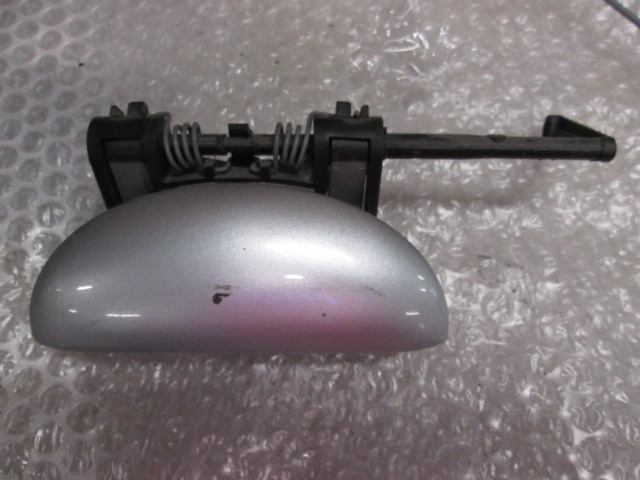 ZUNANJA KLJUKA SPREDNJA LEVA VRATA OEM N. 9101N6 ORIGINAL REZERVNI DEL PEUGEOT 206 / 206 CC 2A/C 2D 2E/K (1998 - 2003) BENZINA LETNIK 2003