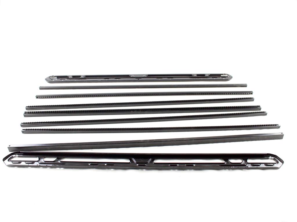 PIANALE PORTAPACCHI PORTABAGAGLI SIGMA CASTELLO RICAMBIO NUOVO (COMPATIBILE CON VEICOLI DOTATI DI BARRE PORTATUTTO)