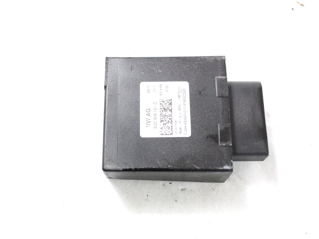 3Q0906121C CENTRALINA POMPA CARBURANTE VOLKSWAGEN PASSAT SW 2.0 D 4X4 147KW AUT 5P (2021) RICAMBIO USATO
