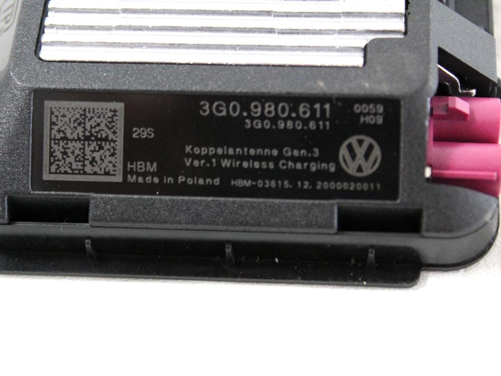 3G0980611 CARICABATTERIE WIRELESS VOLKSWAGEN PASSAT SW 2.0 D 4X4 147KW AUT 5P (2021) RICAMBIO USATO