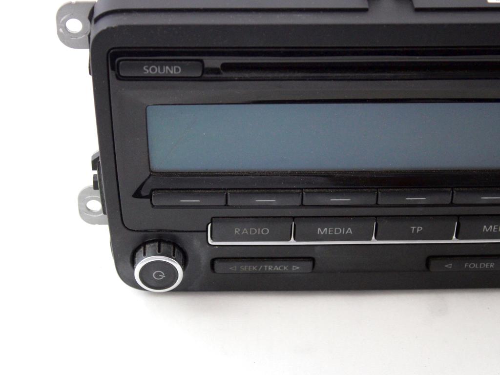 5P0035186 AUTORADIO SISTEMA MULTIMEDIALE SEAT LEON 1.6 D 77KW 5M 5P (2011) RICAMBIO USATO (NON FORNIAMO CODICE AUTORADIO, MA SOLO NUMERO DI TELAIO VEICOLO)