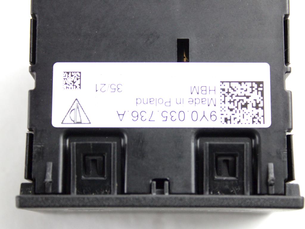 9Y0035736A PORTE INGRESSO USB-C PORSCHE MACAN R 2.9 B 280KW 5P AUT (2021) RICAMBIO USATO